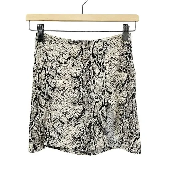 Reformation Margot Snake Print Crepe Mini Skirt - Picture 3 of 7